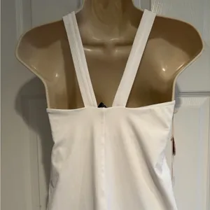 Vuori Volley Dress White Womens Small VW604 BreatheInterlock Tennis Golf Mini thumbnail 5