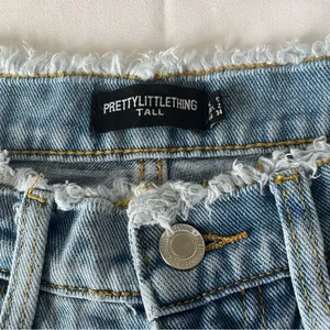 PrettyLittleThing Ripped Waistband High Waist Split Hem Jeans, Size 2 Tall, NWOT thumbnail 12