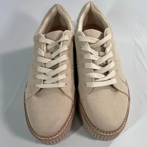 DV Dolce Vita Brin Womens Size 8.5 Cream Floral Eyelet Canvas Platform‎ Sneakers thumbnail 2