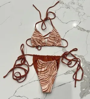 Z bikini reversible Size M thumbnail 1