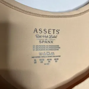Assets red hot label by Spanx slimming shapewear‎ tank slip/dressWomen's size XL thumbnail 2