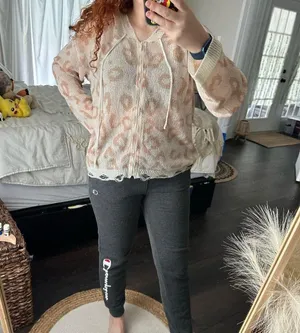 POL Distressed Leopard Show your Spots Zip Up Size Small thumbnail 1