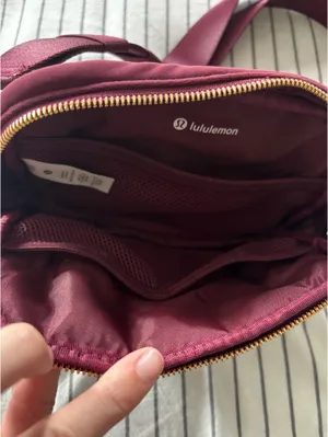 Everywhere Lululemon Belt Bag thumbnail 4