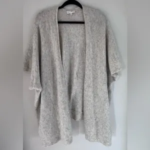 Aritzia Community Open-Front Gray/Cream Dolman Sleeve Cardigan (Wool/Yak) thumbnail 2