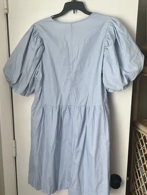 NWT H&M Puffed Sleeve Dress thumbnail 3