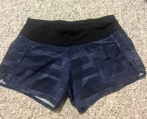 Lululemon Shorts thumbnail 1