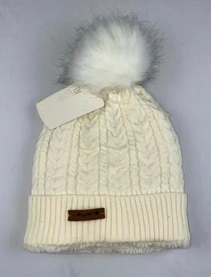 NEW Winter hat White thumbnail 1