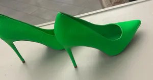 Stilettos Elegant Green Stiletto Heels 10 M Like NEW thumbnail 1