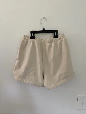 Roots Cream Sweatshorts- Size XS thumbnail 2