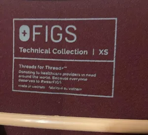 Figs Technical Collection Wine Color Women’s Size XS 3 Pockets thumbnail 6