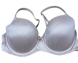 Victoria's Secret Lined Demi‎ Underwire Bra Nude Beige Satin Basic Size 34DD thumbnail 1