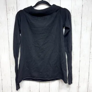 Vintage Walt Disney Sweater Women Sz Medium Black Graphic Long Sleeve Turtleneck thumbnail 6