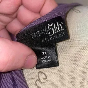 Women’s East 5th Women Essentials Blouse thumbnail 3