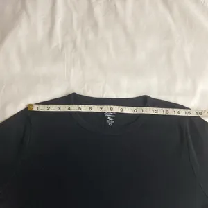 J-Crew,Women’s,Black,Short Sleeve T-Shirt.Size-Large. thumbnail 3
