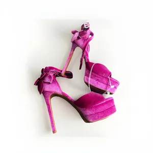Gianni Bini Fuchsia Velvet Heels Rhinestone Flower Platform Sandals 7 New thumbnail 5