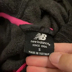New balance grey zip up Small‎ thumbnail 7
