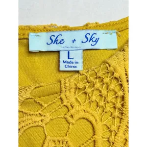 She + Sky‎ Crochet Mini Dress Large Mustard Yellow Floral Lace Shift Boho Retro thumbnail 7