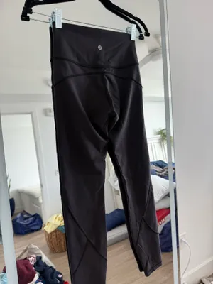 Lululemon leggings  thumbnail 4