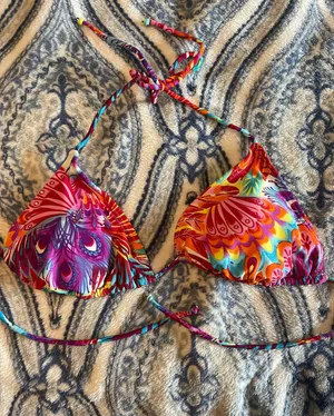 Bikini Top thumbnail 1