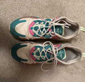 Nike Air 270 thumbnail 1