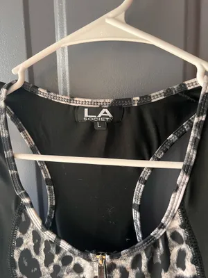 LA Society Workout top thumbnail 2