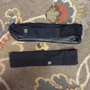 Lululemon head bands thumbnail 1