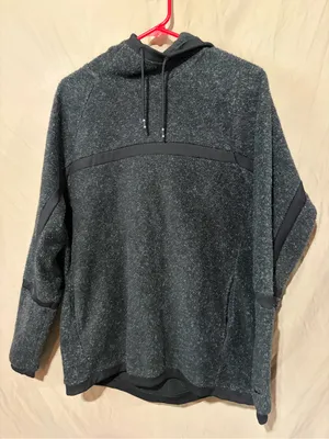 Nike sweatshirt thumbnail 1