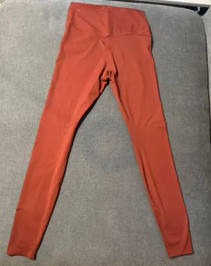 Nike Dri-Fit Leggings thumbnail 4