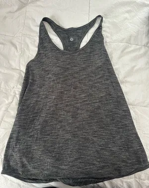 Lululemon tank  thumbnail 1