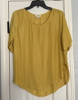Umgee Blouse Women Medium Yellow Leopard‎ Jacquard Short Sleeve Scoop Neck K5294 thumbnail 1