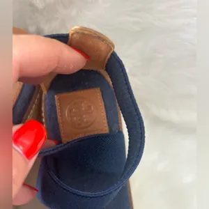 Tory Burch Frieda Espadrille 3.25” Platform Wedge Royal Blue Gold Tan Size 9 thumbnail 6