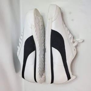 Vintage Puma Roma Leather Sneakers Y2K Hype Style Womans Size 9 White Black‎ thumbnail 6