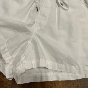 GAP Womens Linen Cotton Blend Shorts Sz Medium White Relaxed Stretch Waist thumbnail 7