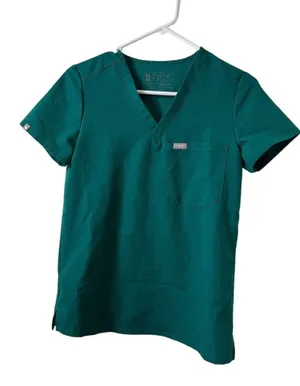 Hunter Green Scrub Set thumbnail 1