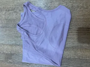 Lululemon Size 4 Tank  thumbnail 2