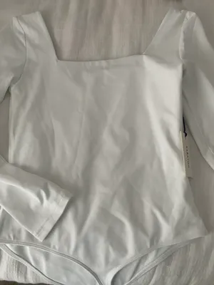 Aritzia Contour Squareneck Longsleeve Bodysuit thumbnail 2
