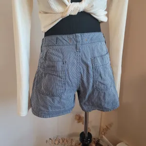 Gap Blue Striped Women's Shorts 100% Cotton thumbnail 3