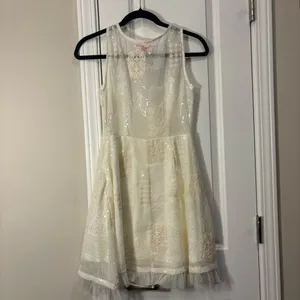 Chelsea & Violet White Sleeveless Mini Dress Cocktail Size Women's Small thumbnail 2