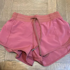 crz yoga athletic shorts, 2.5 inch length thumbnail 1