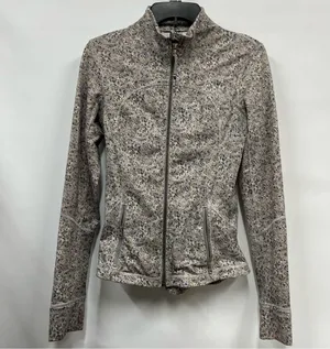 Lululemon size 6 define Jacket/Zip-up Define Jacket thumbnail 1