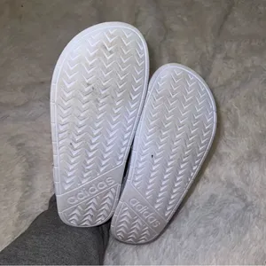 Adidas White Open Tor Slip on with Back Sandal size women’s 7 thumbnail 4