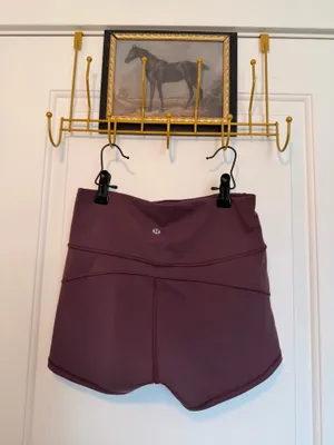Lululemon Workout Gym Shorts Yoga Booty thumbnail 3