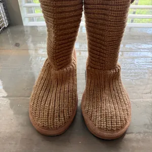 Bearpaw Tan Anastaia Boots Sz 9 thumbnail 3
