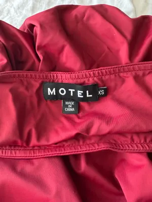 Motel Rocks Carlie Bandeau Mini Dress In Dark Cherry thumbnail 4
