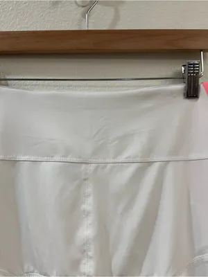 LUCKY IN LOVE Sunset Spin Petal Skirt Skort‎ White Size Small thumbnail 5