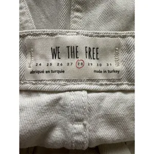 We The Free Women's Khaki Denim Mini Skirt Size 28 Casual Distressed EUC thumbnail 5