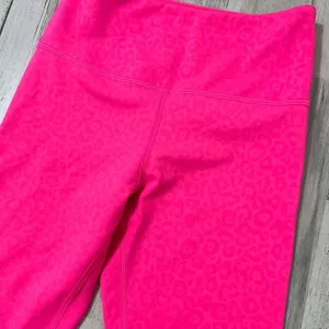 ZYIA Hot Bright Pink‎ Cheetah Leopard Jacquard Ankle Leggings Womens Size 2 thumbnail 2