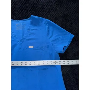 FIGS Women's‎ Technical Collection Scrub Top Blue Short Sleeve Pocket Sz M thumbnail 6