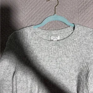 J. Crew Women's Light Gray Ribbed Sweater thumbnail 2