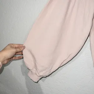 The Great Rose Water Bishop Sleeve Distressed Sweatshirt Size 2 thumbnail 4